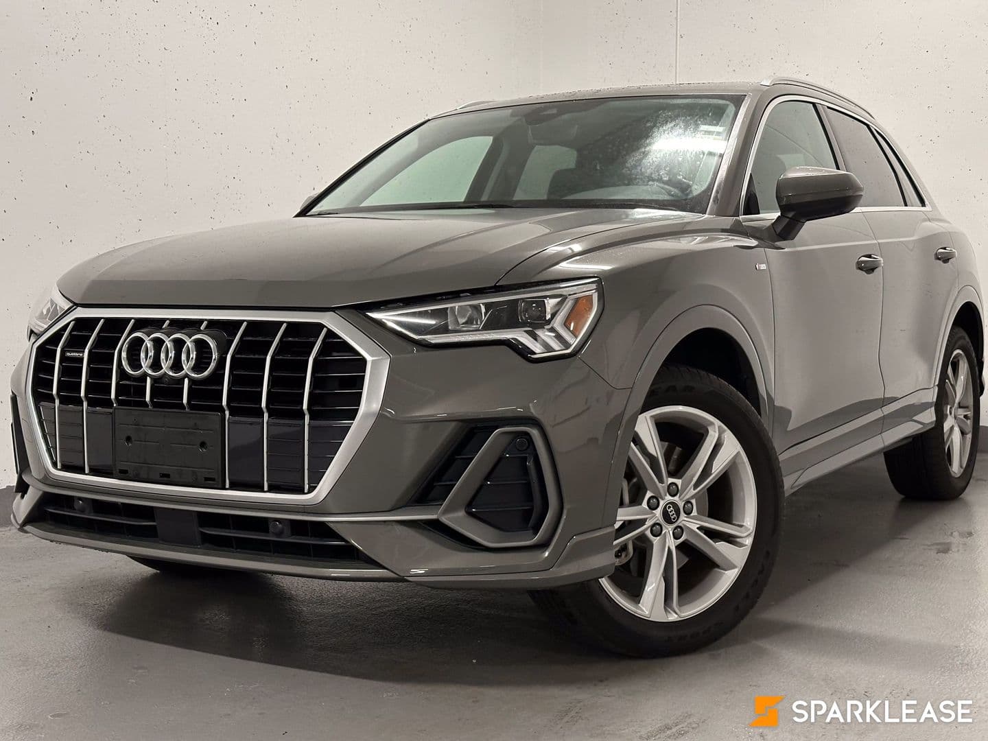 2021 Audi Q3 Technik 45 TFSI quattro