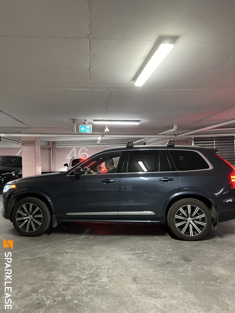 2023 Volvo XC90 B6 AWD Plus Bright Theme 7-Seater