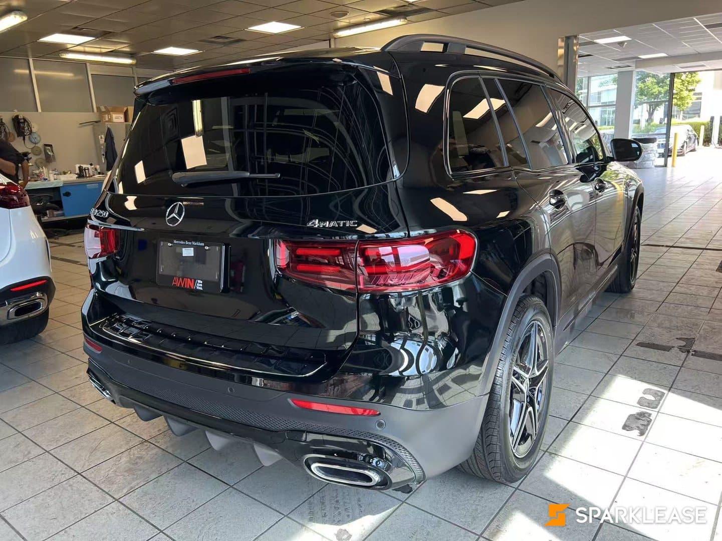 2025 Mercedes-Benz GLB250 4MATIC SUV