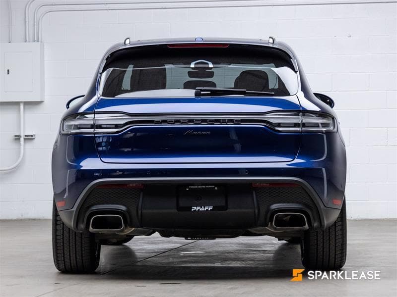 2023 Porsche Macan AWD