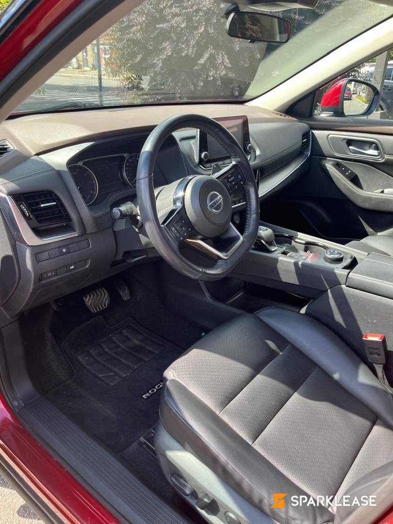 2021 Nissan Rogue AWD SV