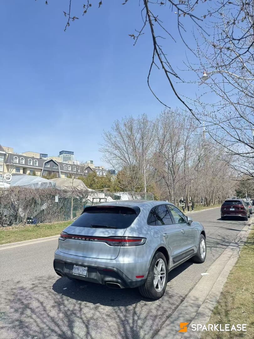 2024 Porsche Macan AWD