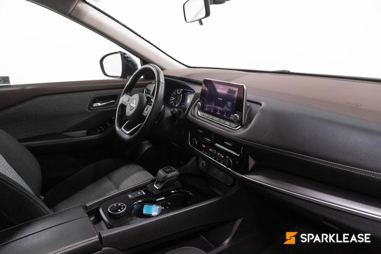 2022 Nissan Rogue AWD SV