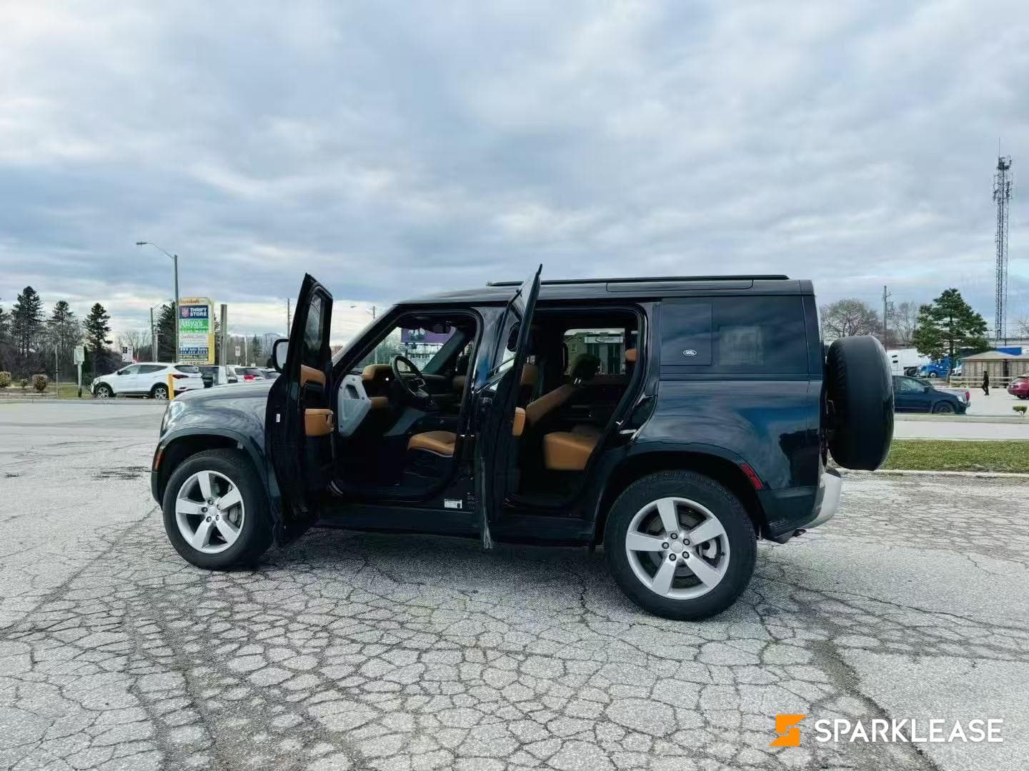 2024 Land Rover Defender 110 P400 S