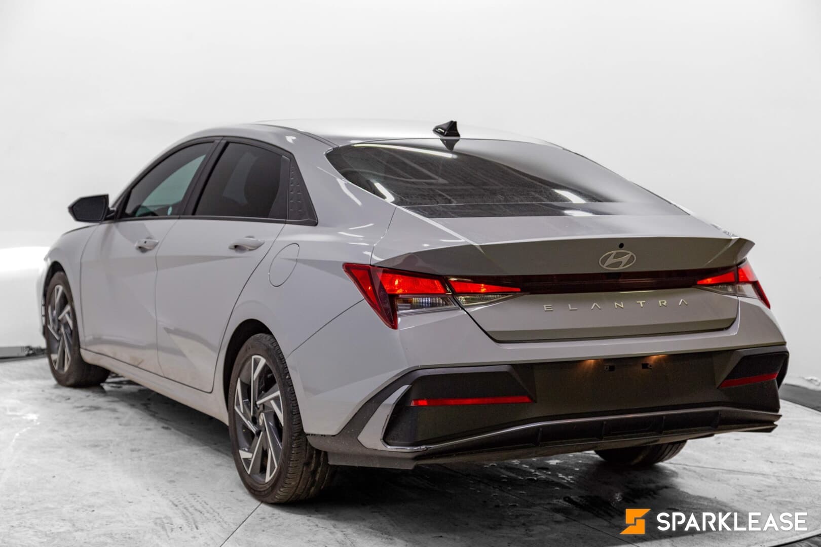 2024 Hyundai Elantra Preferred IVT w/Tech Pkg