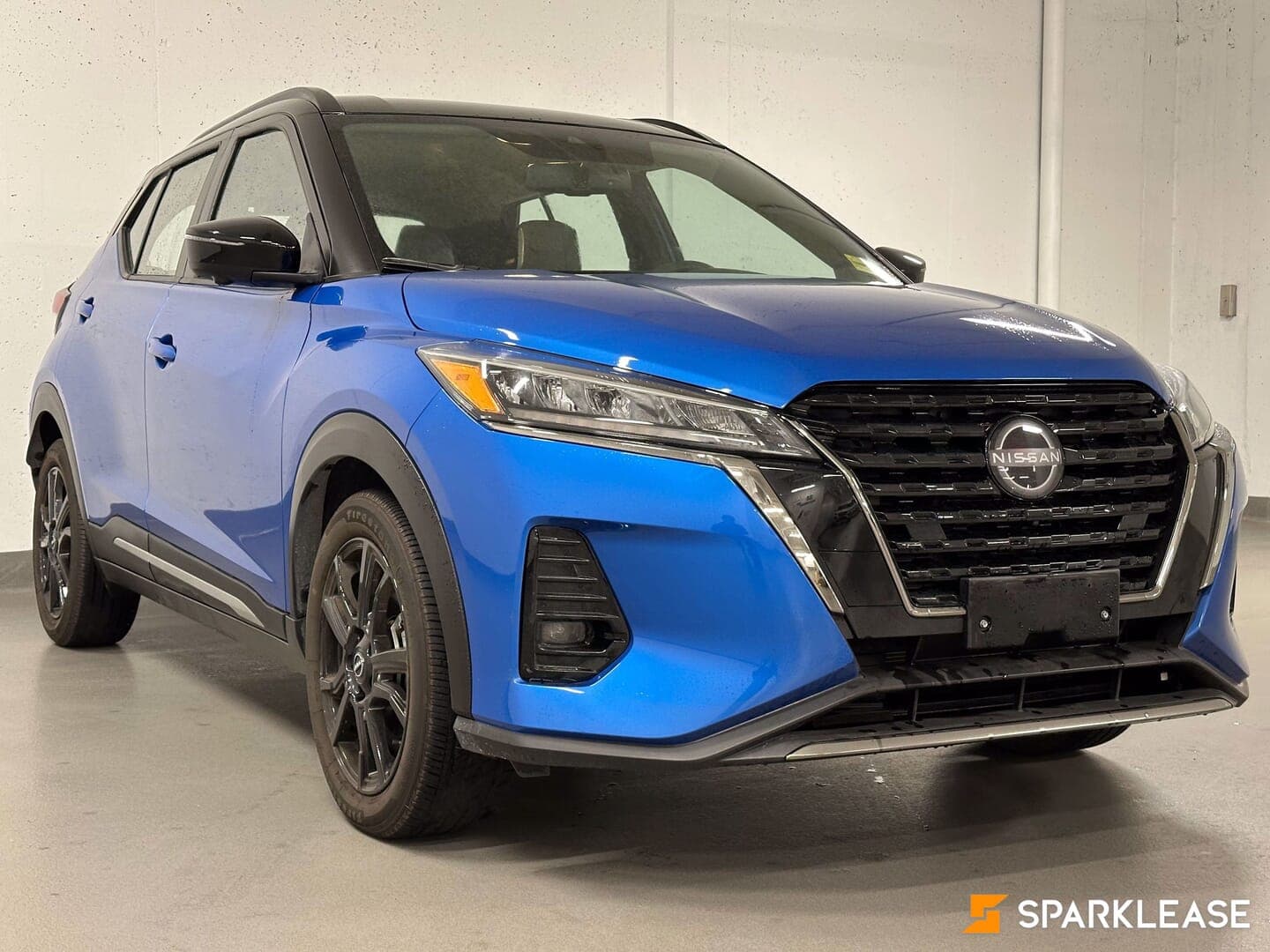 2023 Nissan  Kicks  SR FWD 
