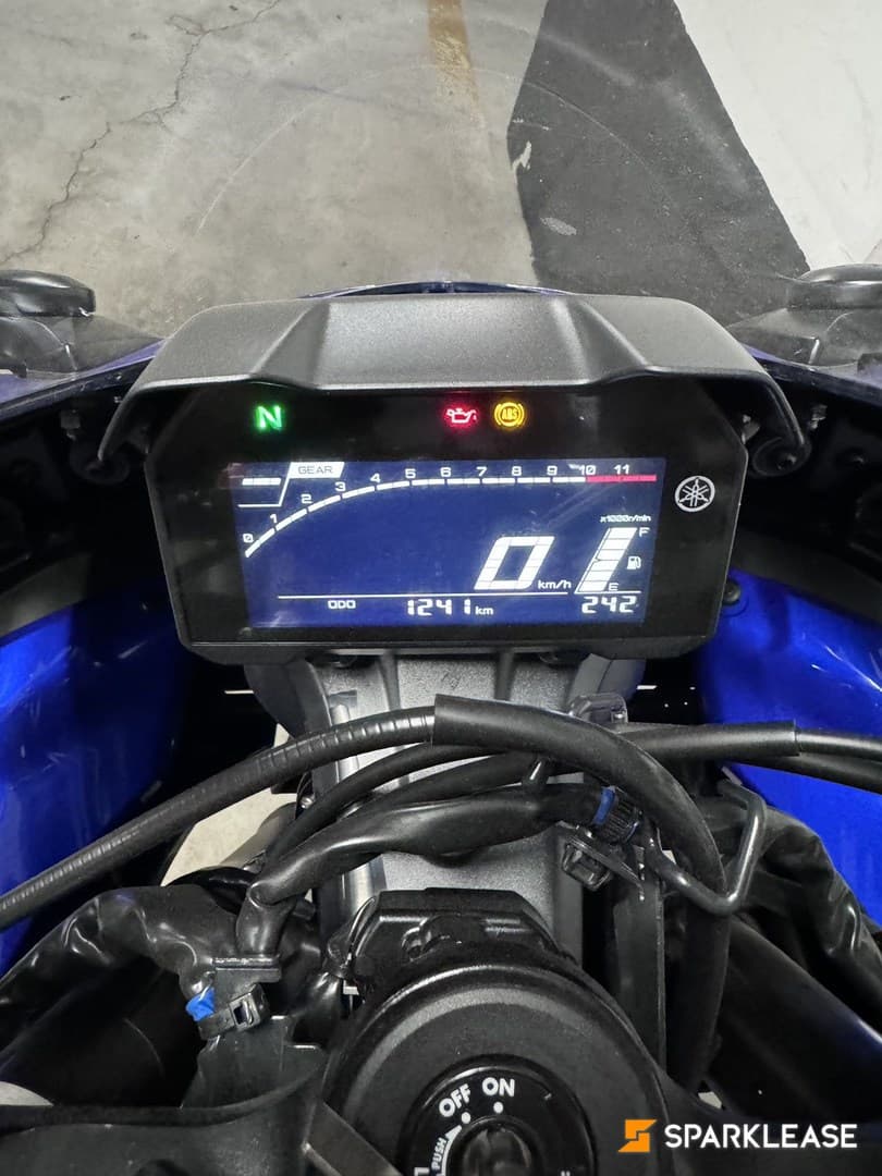 2023 Yamaha R7
