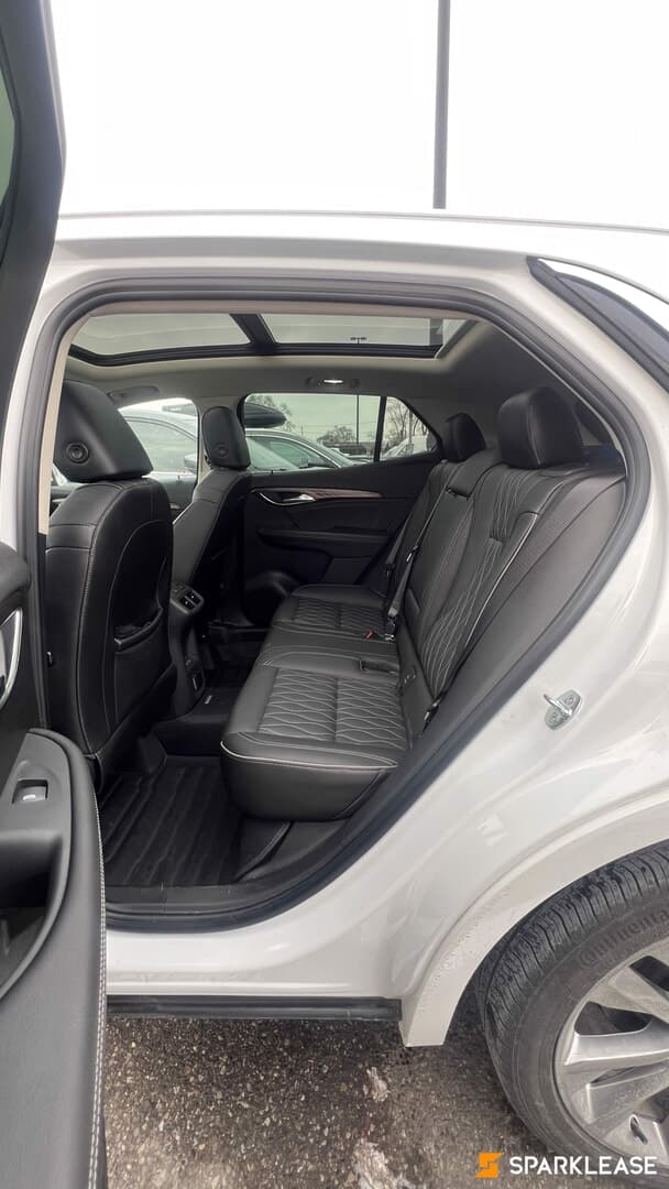 2022 Buick Envision AWD 4dr Avenir