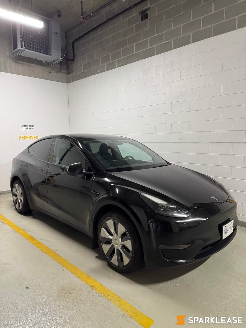 2023 Tesla Model Y RWD