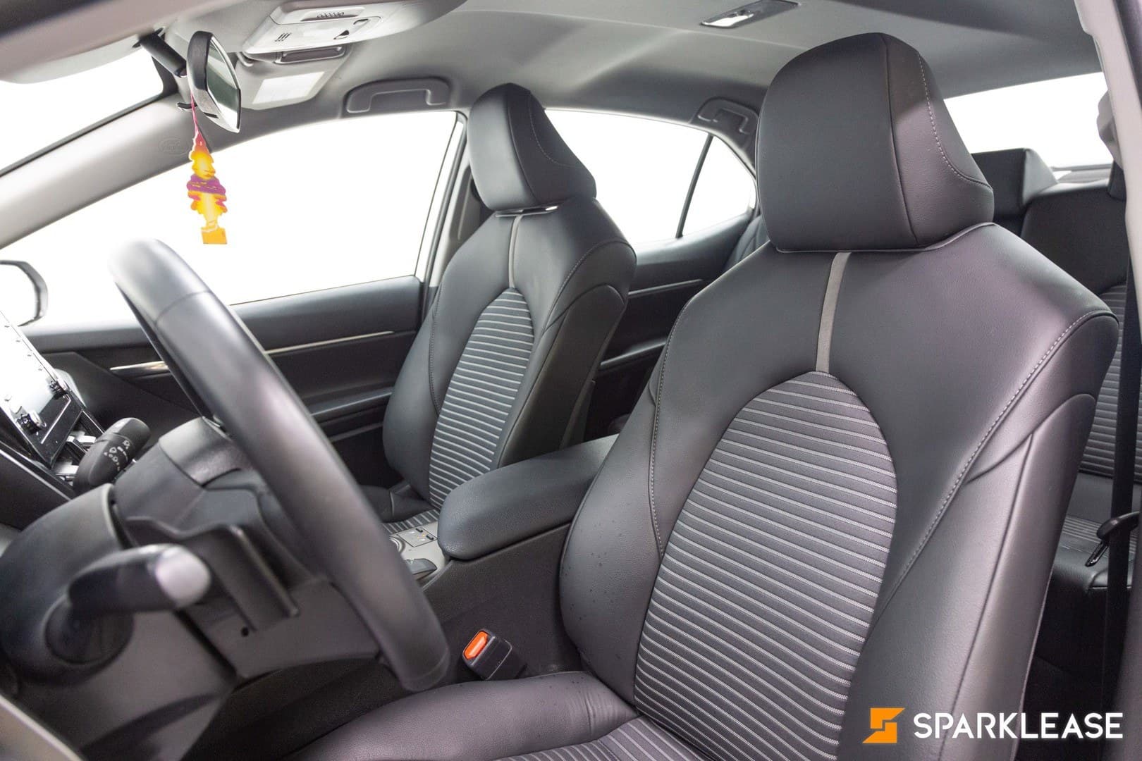 2023 Toyota  Camry  SE Auto 