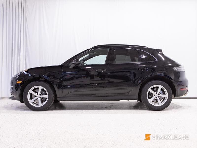 2021 Porsche Macan AWD