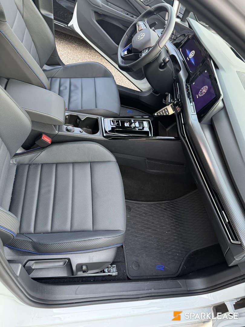 2024 Volkswagen Golf R DSG