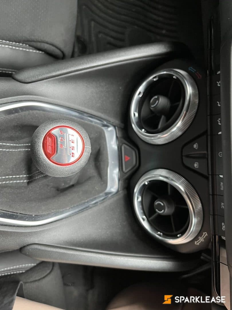 2022 Chevrolet Camaro 2dr Cpe 1SS