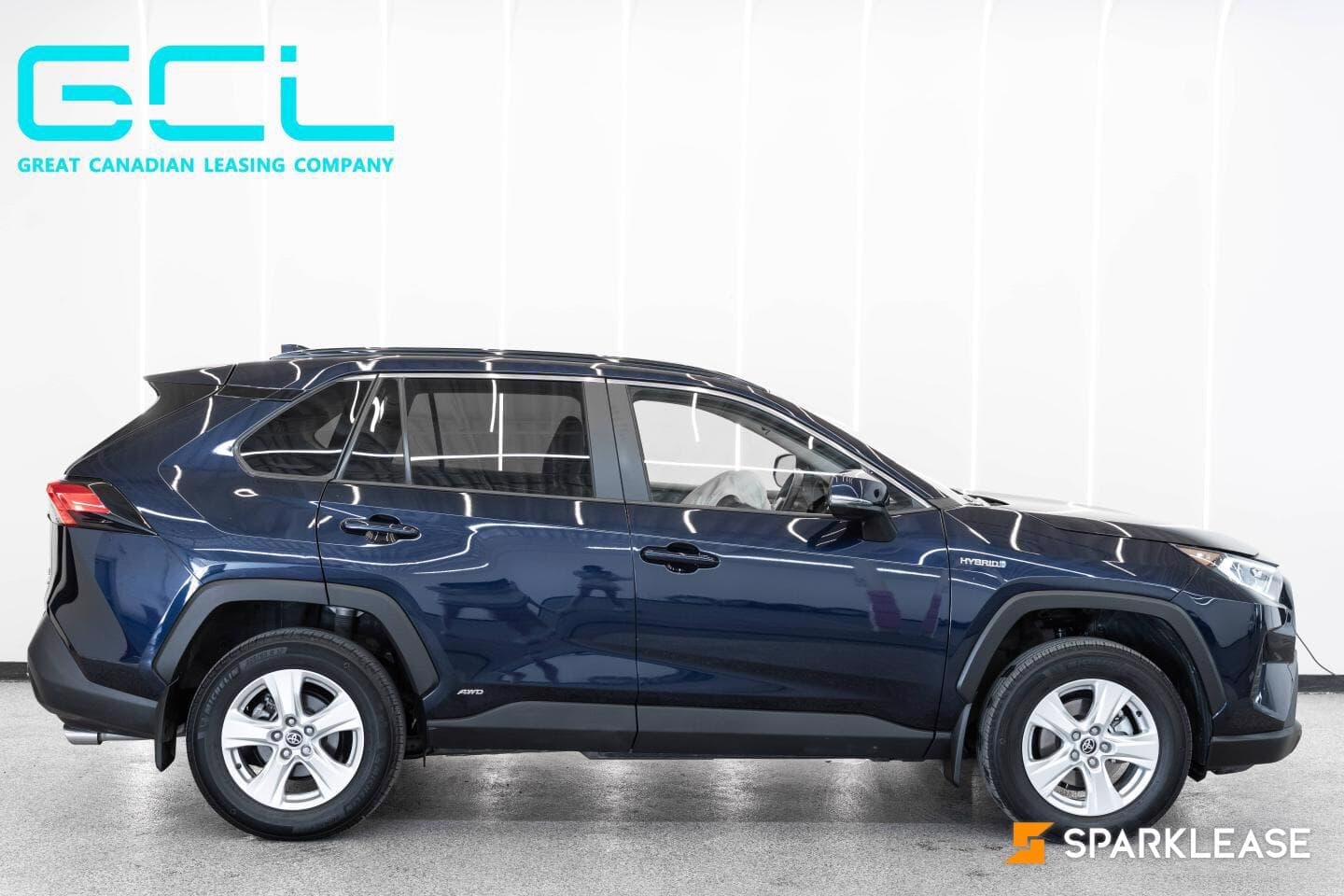 2021 Toyota  RAV4  Hybrid XLE AWD 