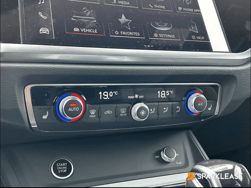 2024 Audi Q3 Komfort 45 TFSI quattro