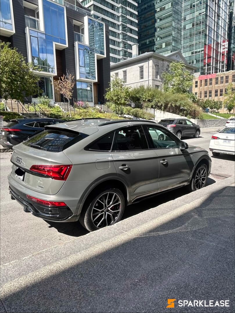 2024 Audi Q5 Sportback Progressiv 45 TFSI quattro