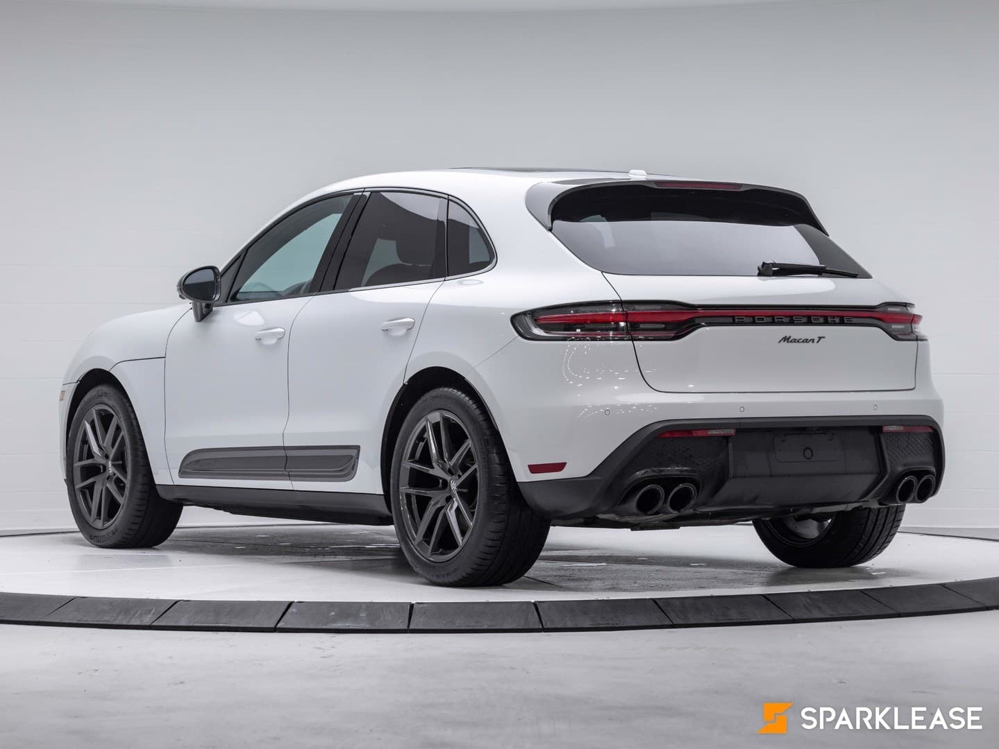 2024 Porsche Macan AWD