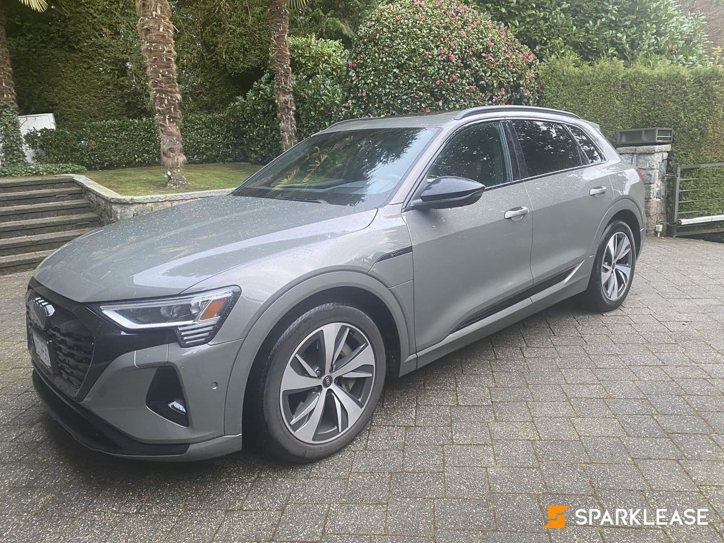 2024 Audi Q8 e-tron quattro