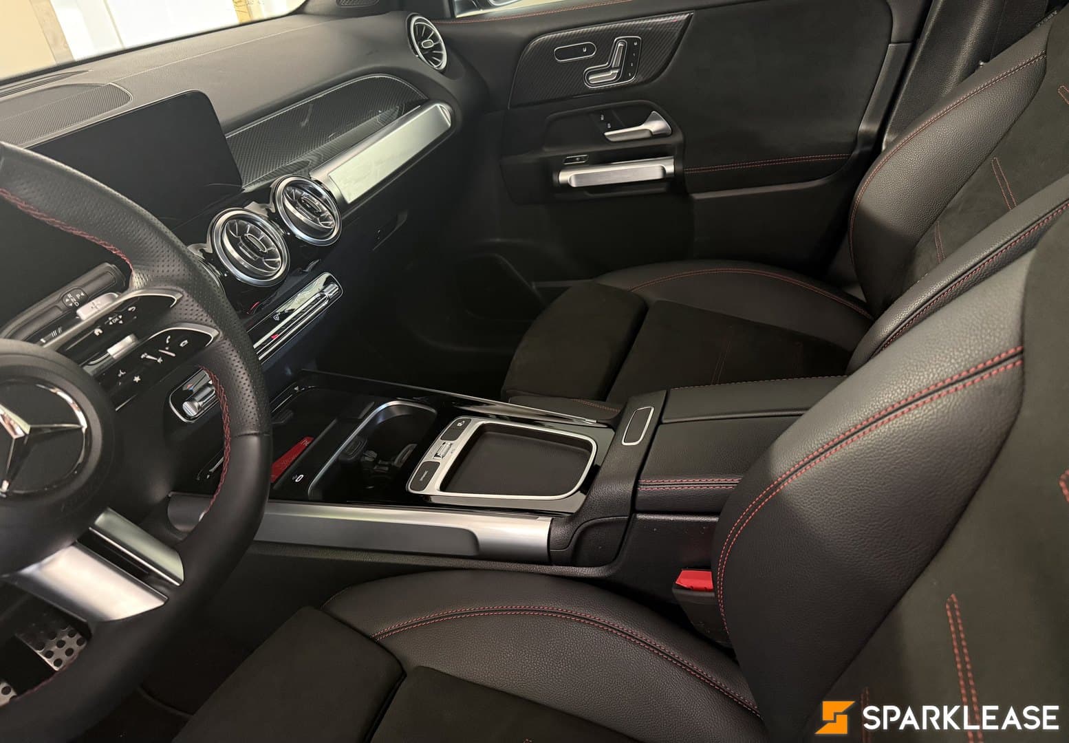 2025 Mercedes-Benz GLB250 4MATIC SUV