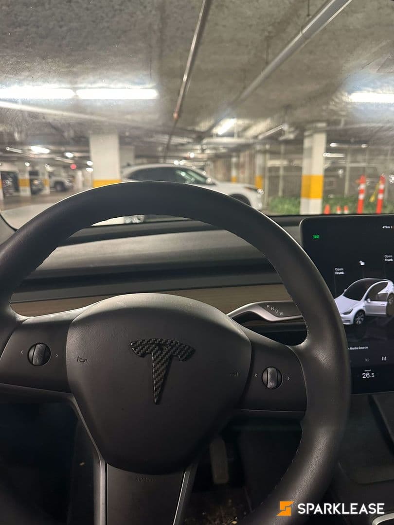 2023 Tesla Model Y RWD