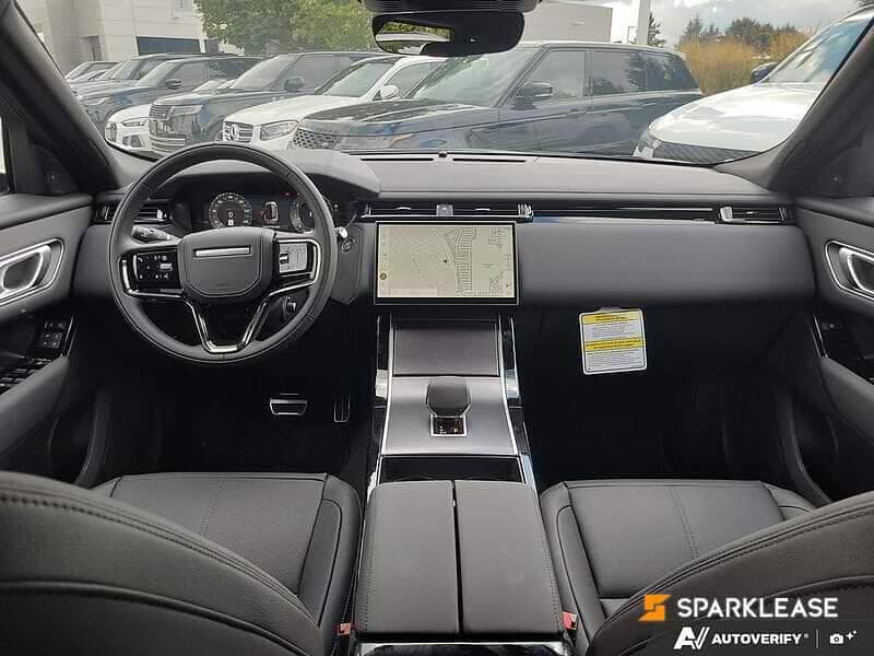 2026 Land Rover Range Rover Velar P250 Dynamic SE