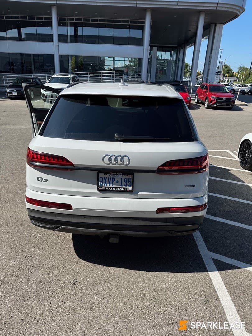 2023 Audi Q7 Komfort 45 TFSI quattro