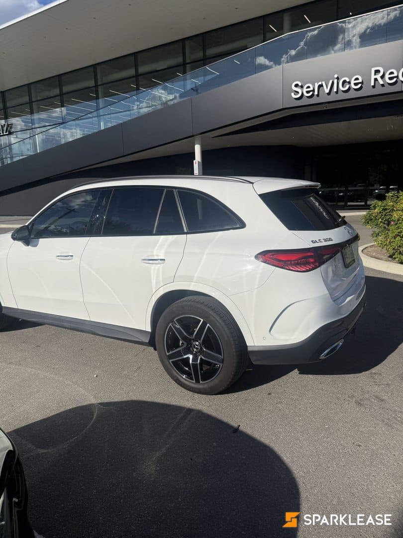 2025 Mercedes-Benz GLC 300 4MATIC SUV