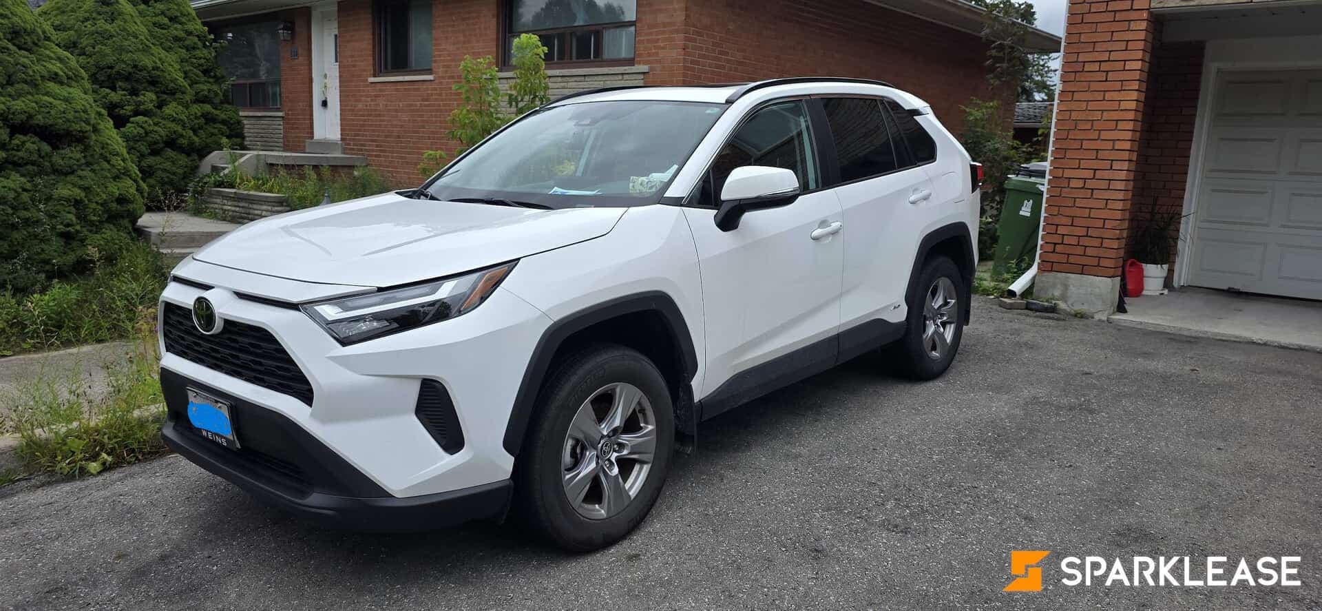 2025 Toyota RAV4 Hybrid XLE AWD