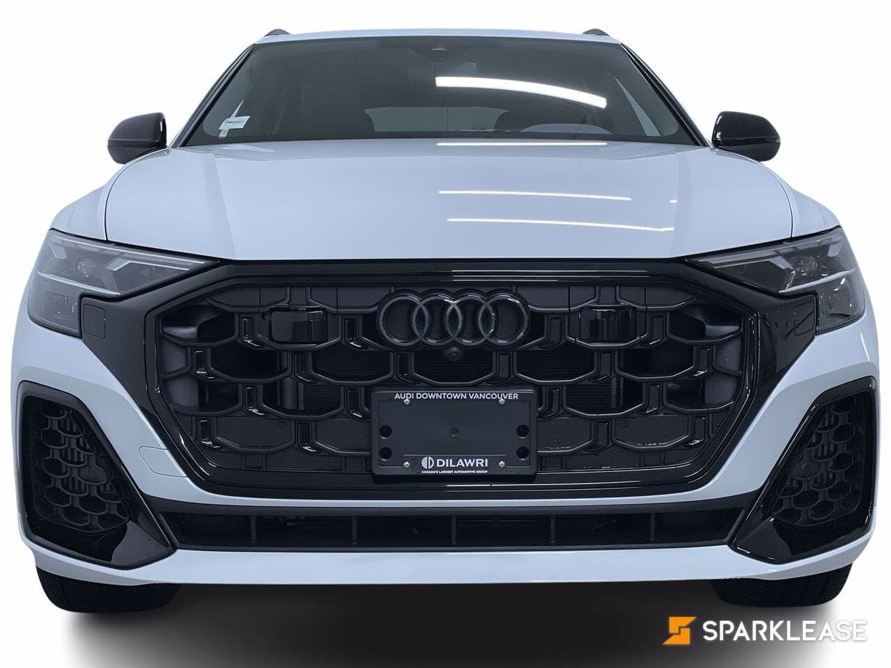 2024 Audi Q8 Progressiv 55 TFSI quattro