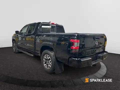 2022 Nissan Frontier Crew Cab SV Long Bed 4x4