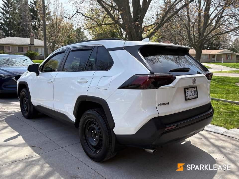 2020 Toyota RAV4 LE AWD