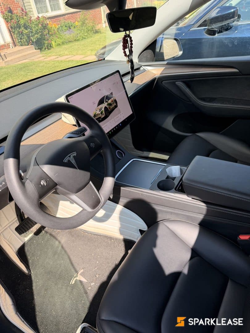 2024 Tesla Model Y Long Range AWD