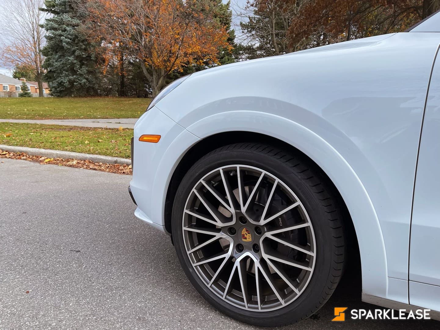 2023 Porsche Cayenne Platinum Edition Coupe AWD