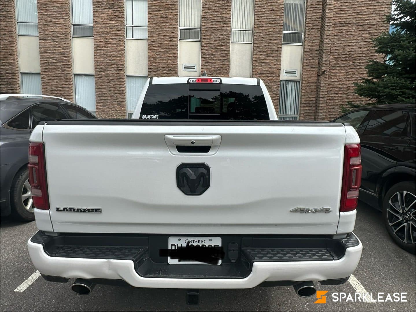 2022 Ram 1500 Laramie 4x4 Crew Cab 5'7" Box