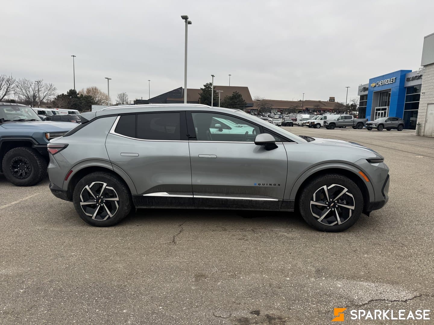 2024 Chevrolet Equinox EV 4dr LT w/2LT