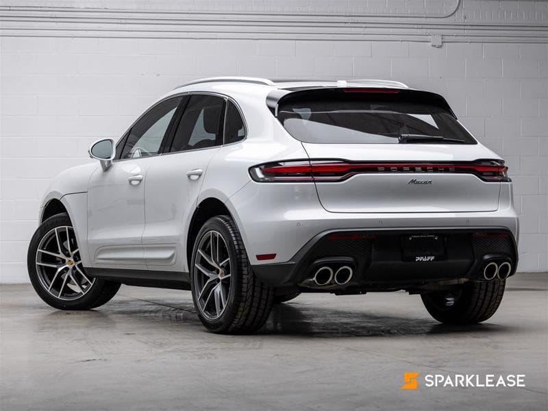 2023 Porsche Macan AWD