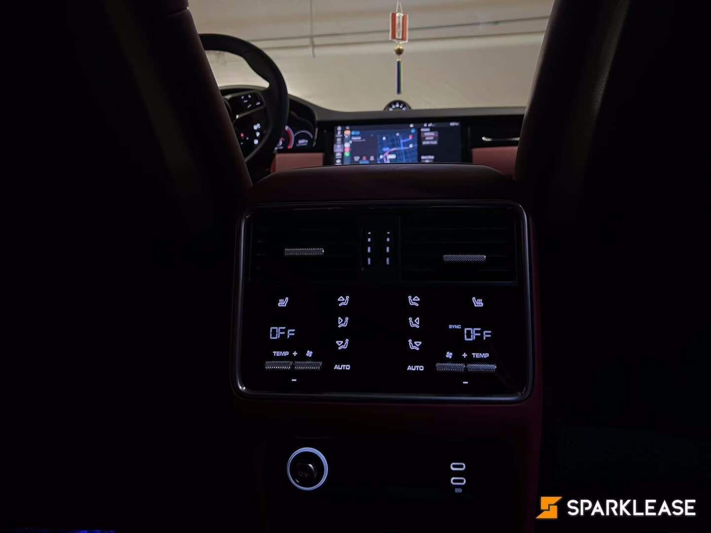 2025 Porsche Cayenne Platinum Edition 