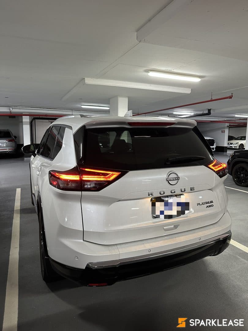 2024 Nissan Rogue AWD Platinum