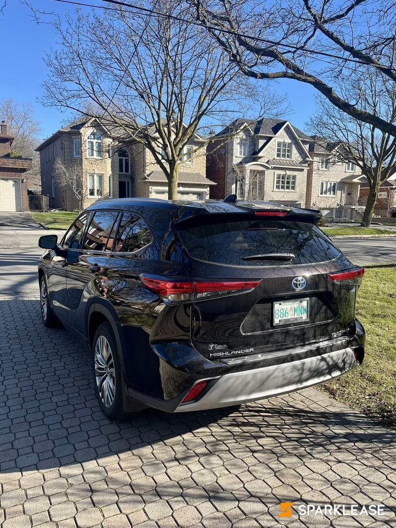 2021 Toyota Highlander Hybrid Limited AWD