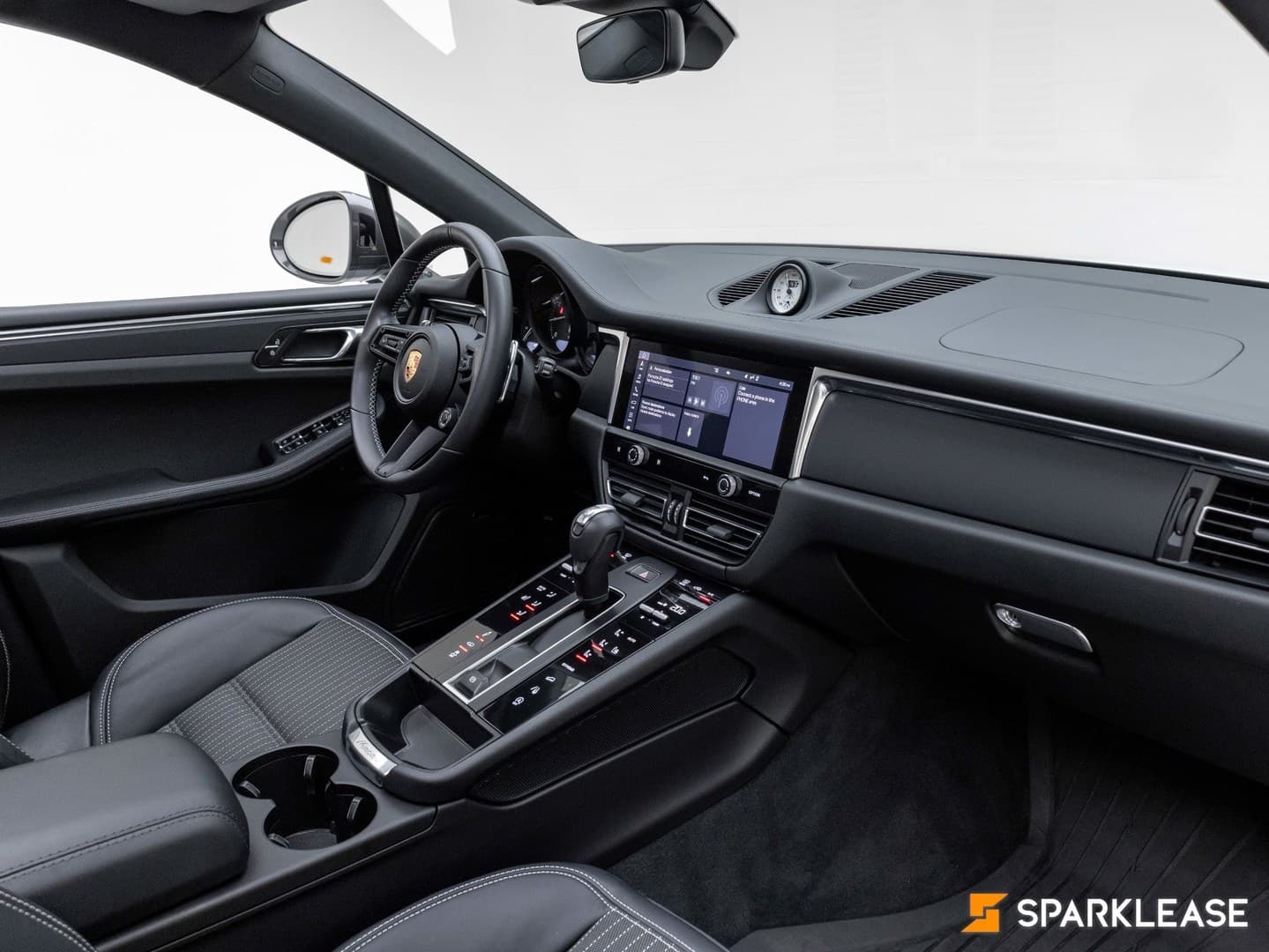 2024 Porsche Macan AWD