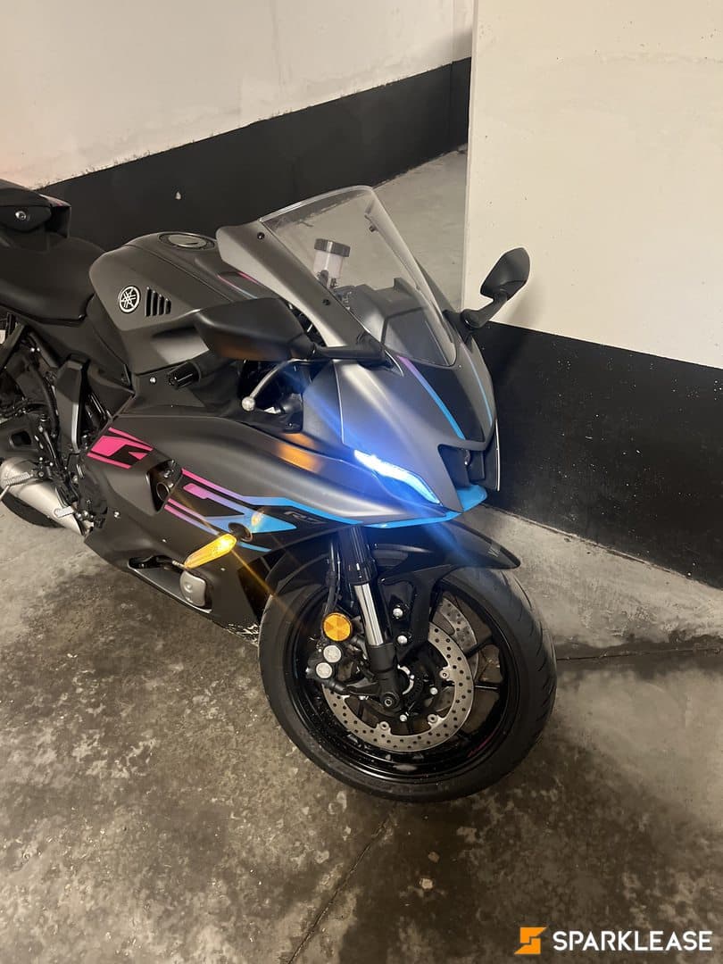 2024 Yamaha R7