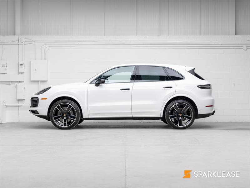 2023 Porsche Cayenne AWD