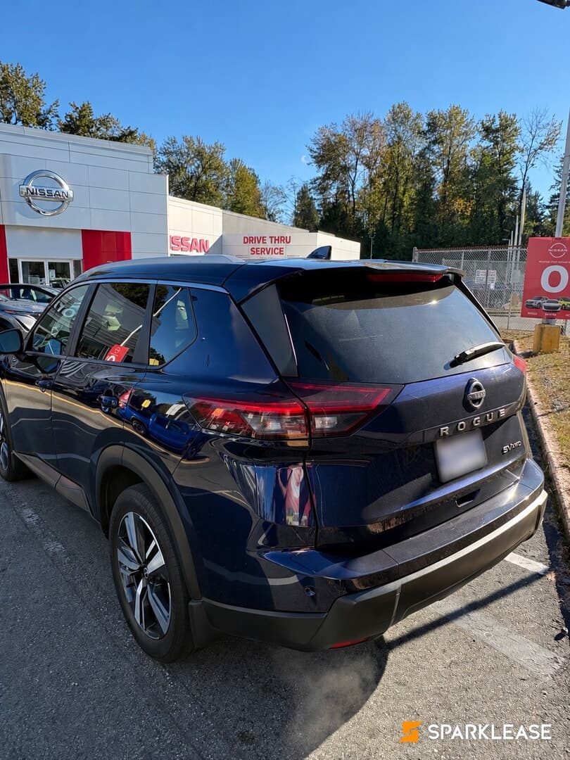 2024 Nissan Rogue AWD SV Moonroof