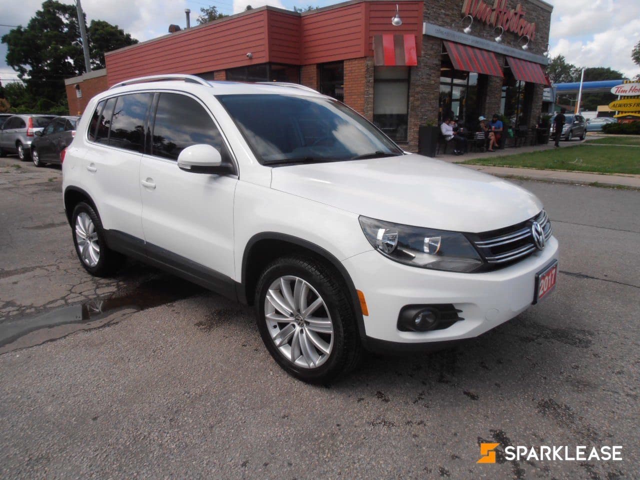 2017 Volkswagen Tiguan 4MOTION 4dr Comfortline