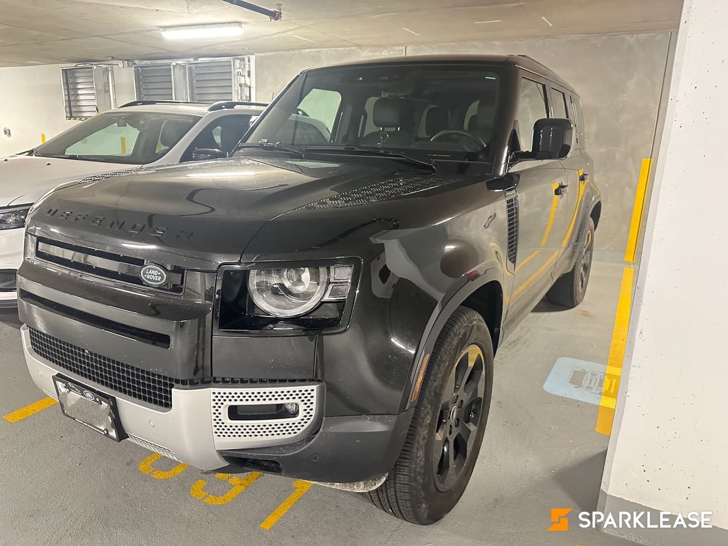 2024 Land Rover Defender 110 P300 S