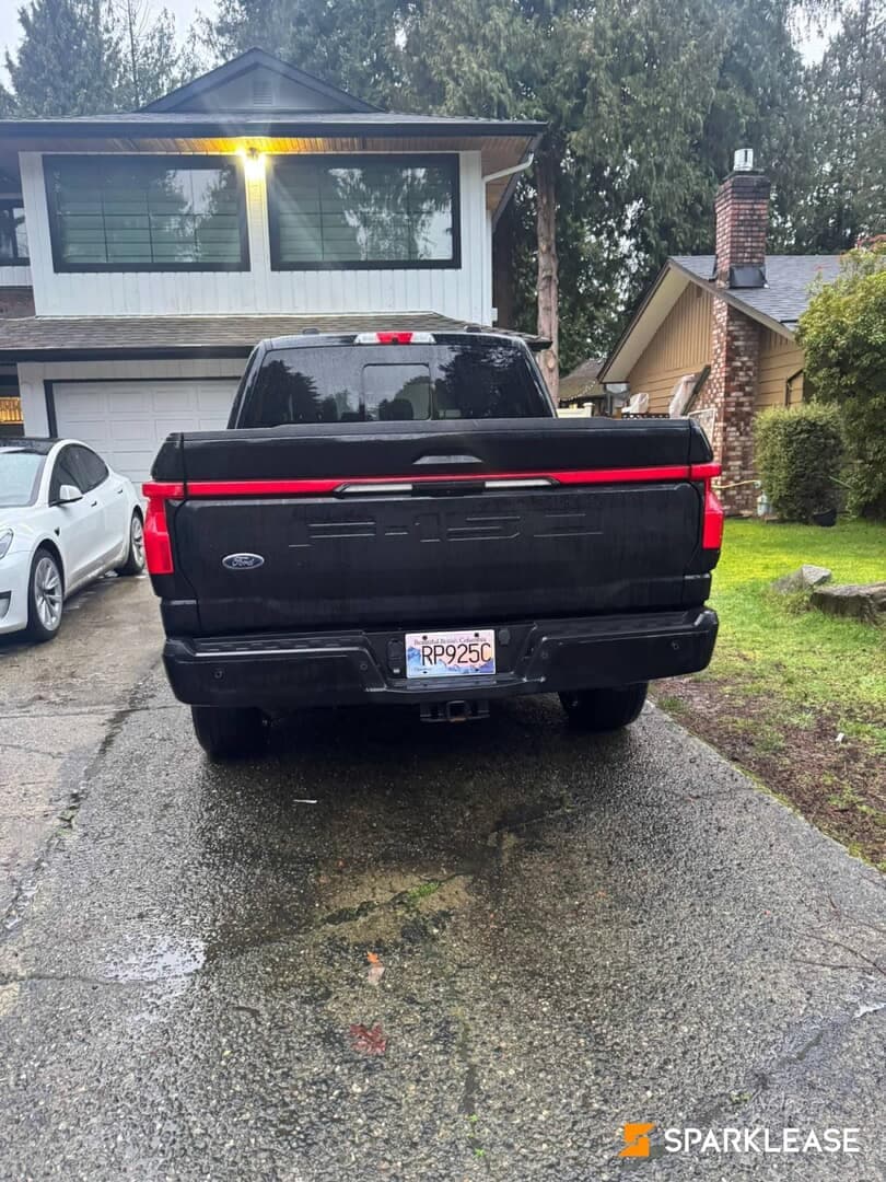 2023 Ford F-150 Lightning 4WD SuperCrew 5.5' Box