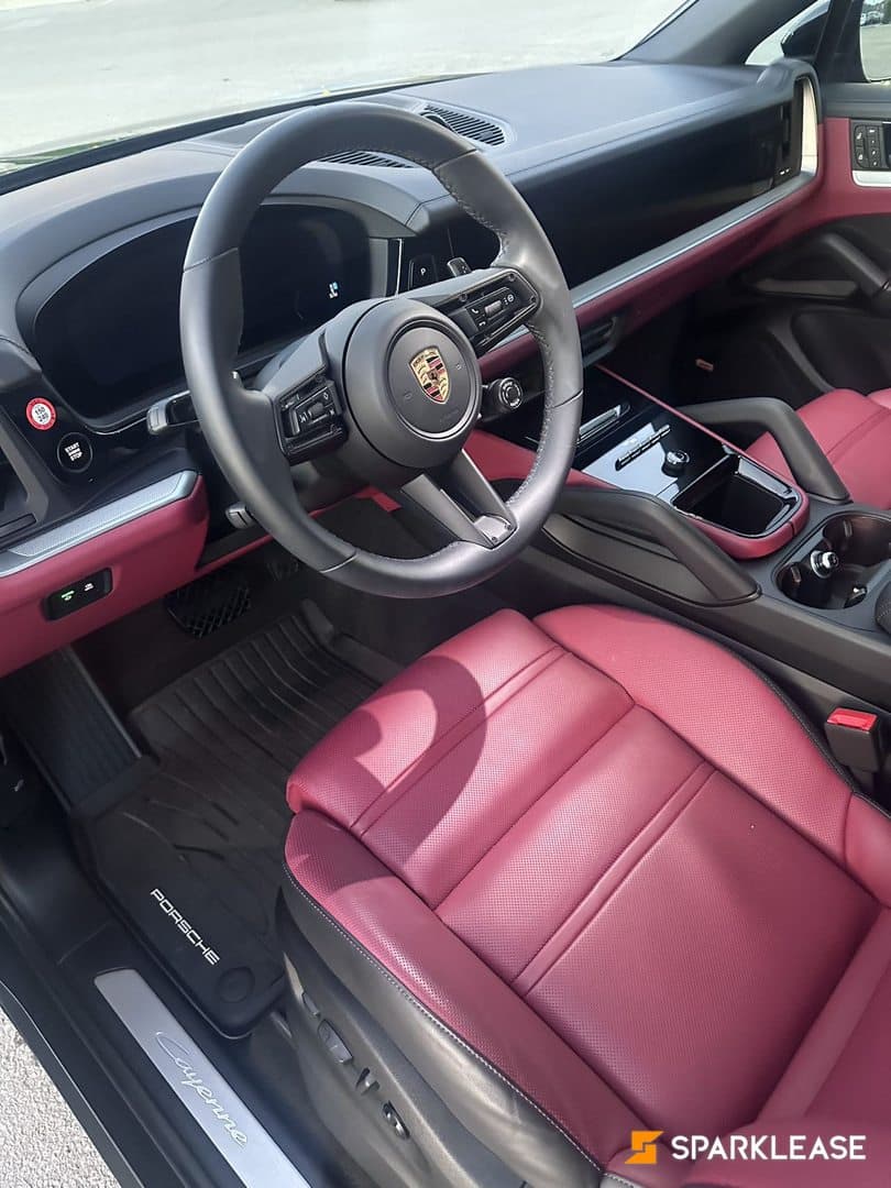 2025 Porsche Cayenne Coupe AWD