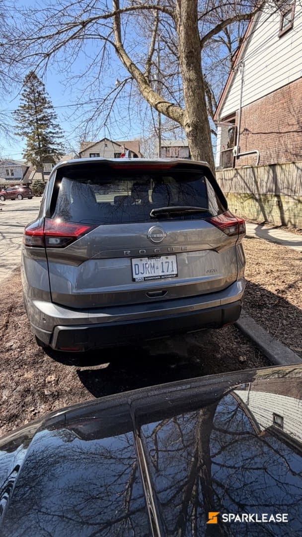 2025 Nissan Rogue AWD S | Finance Takeov...