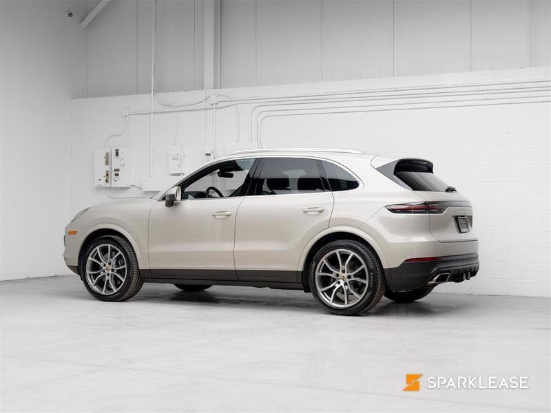 2023 Porsche Cayenne AWD
