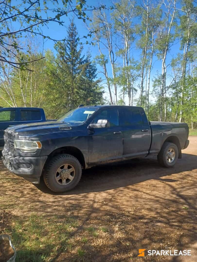 2019 Ram 3500 Tradesman 4x4 Crew Cab 6'4" Box